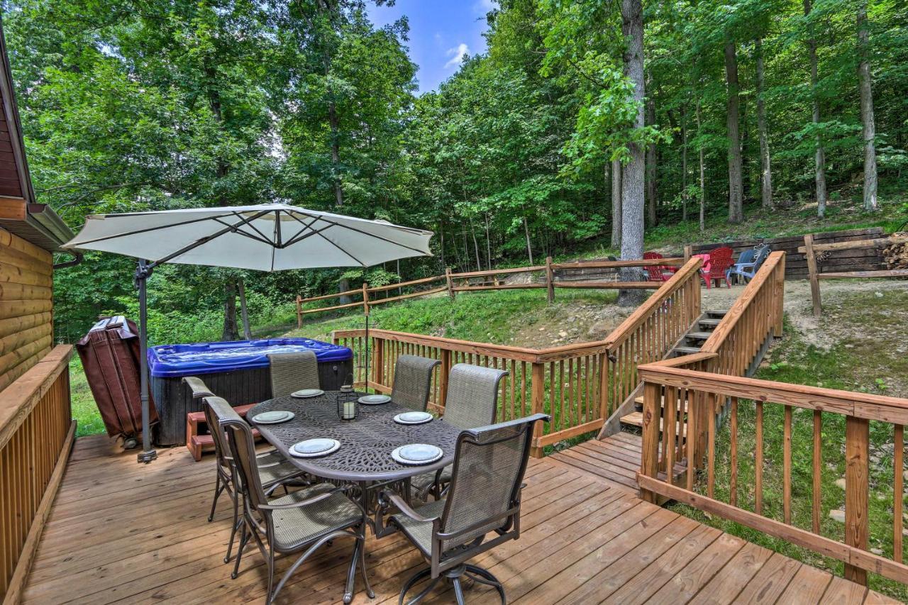 Butler Cabin On 19 Acres With Hot Tub And Fire Pit! Exterior foto