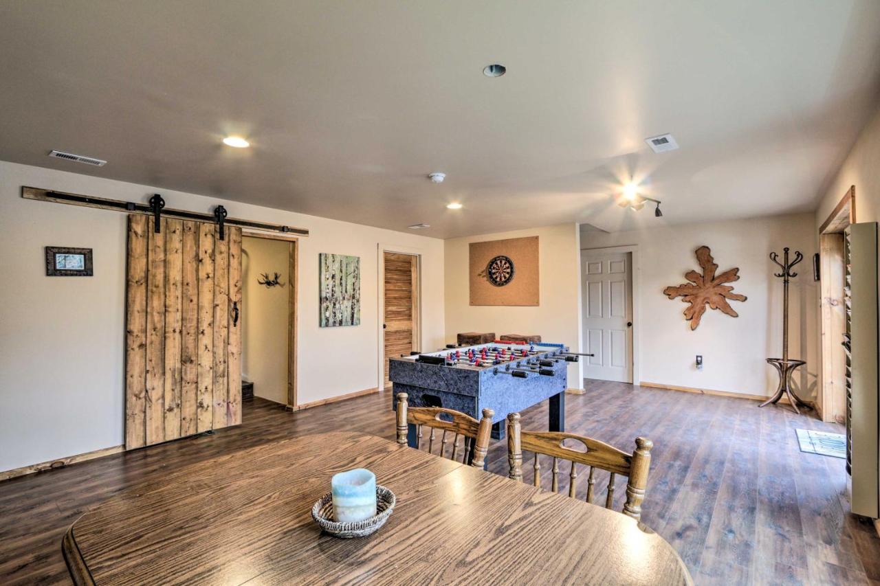 Butler Cabin On 19 Acres With Hot Tub And Fire Pit! Exterior foto